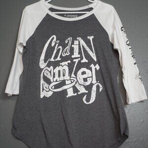 Chain Smokers Womens Grey And White Mid Sleeve Graphic Distressed Shirt Size XL